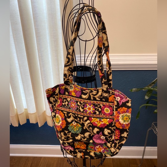Vera Bradley Handbags - Vera Bradley women tote Bag Shoulder Purse Suzani used quilted black, tan, green
